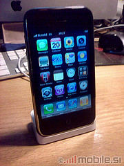  Apple iPhone 3GS 32GB 